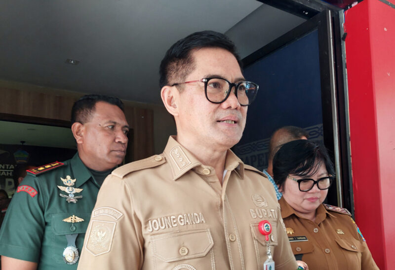 Bupati Joune Ganda Perkuat Layanan Publik, Antisipasi Geopolitik Dunia