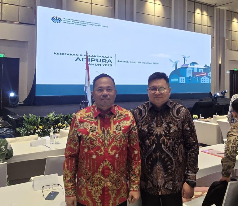 Matangkan Strategi Menuju Adipura 2025, Wabup KWL Hadiri Undangan KLHK di Jakarta