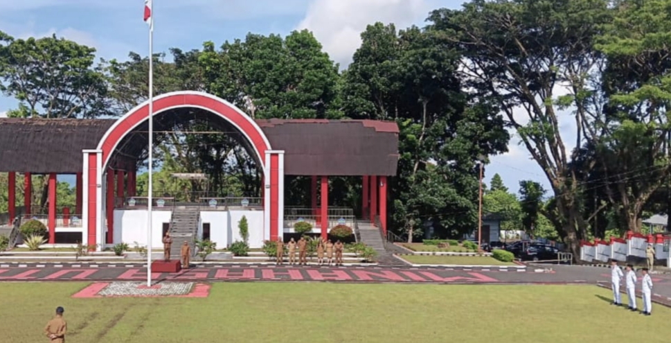 Sekda Novly Wowiling Pimpin Apel Peringatan Hari Olahraga Nasional ke-42