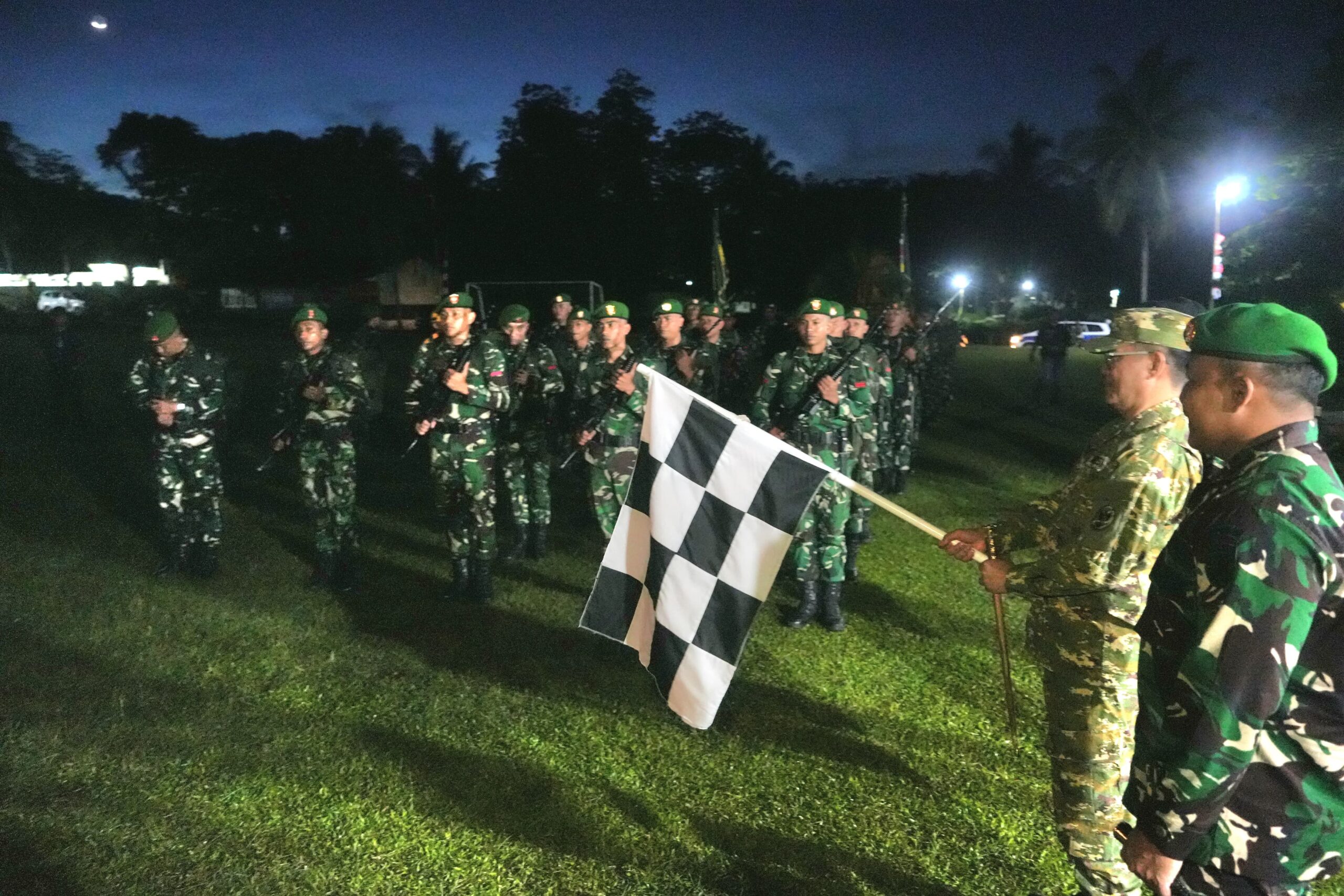 Bupati Joune Ganda Lepas Prajurit Peleton Beranting YWP ke Etape Selanjunya