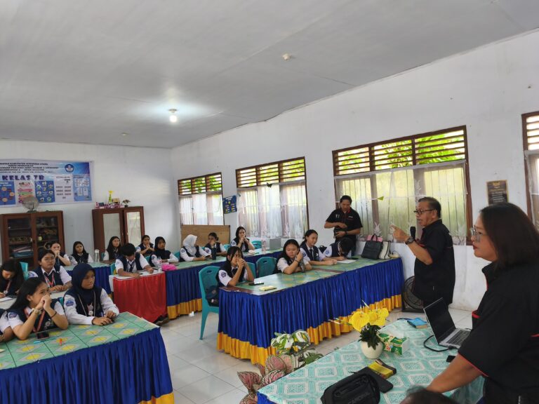 PJBM Bekali Ilmu Jurnalistik Dasar Kepada Siswa SMP Negeri 2 Airmadidi 