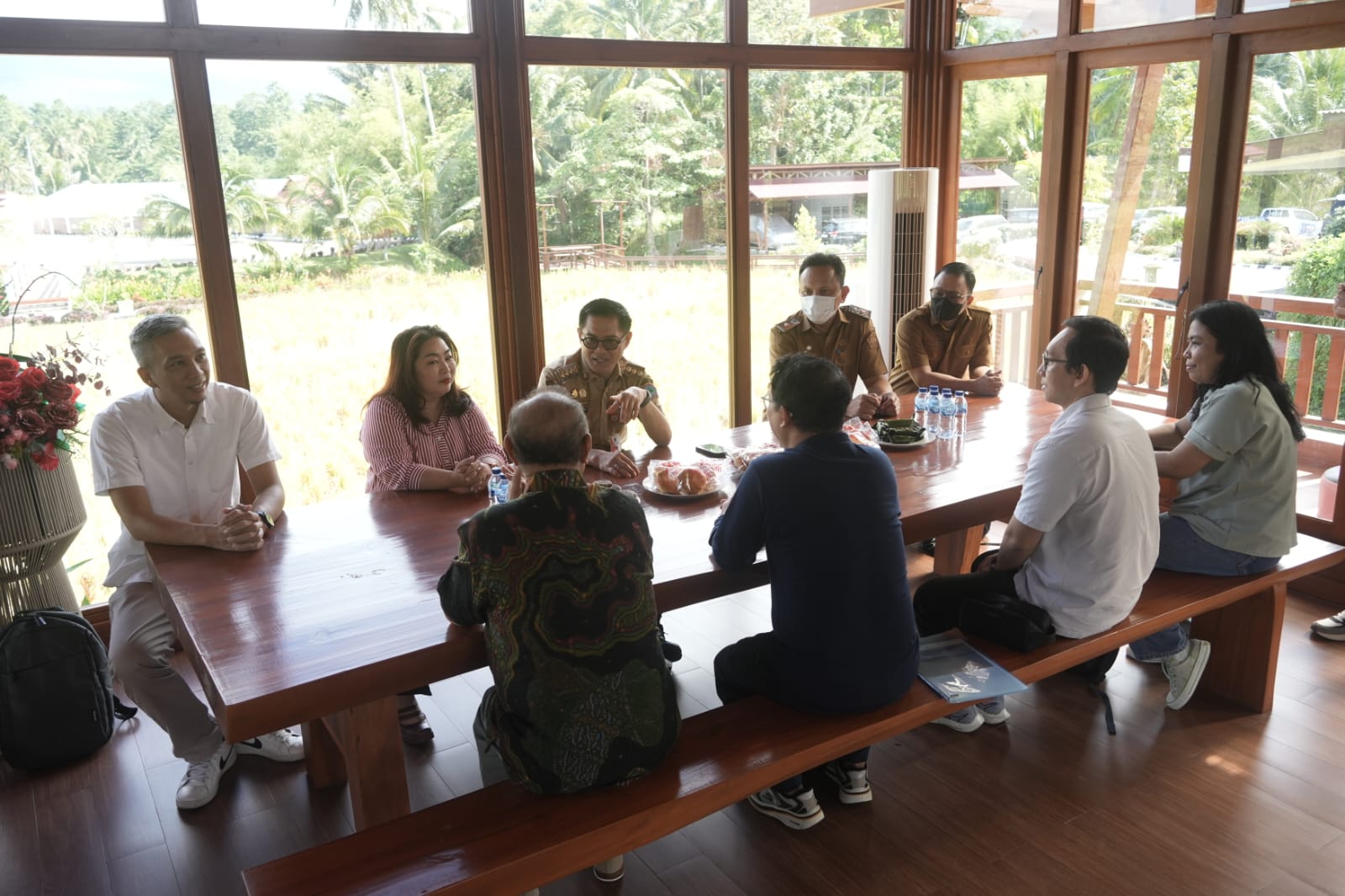 Kerja Keras Bupati Joune Ganda di Sektor Pariwisata Semakin Membuahkan Hasil Mengembirakan dan Prestisius