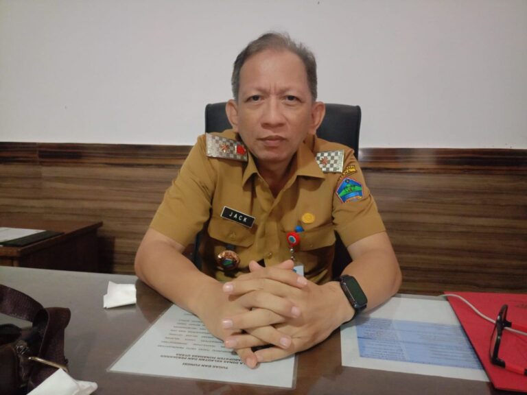 Jelang Lebaran, Kadis Jack Paruntu Pastikan Stok Ikan Air Tawar Aman