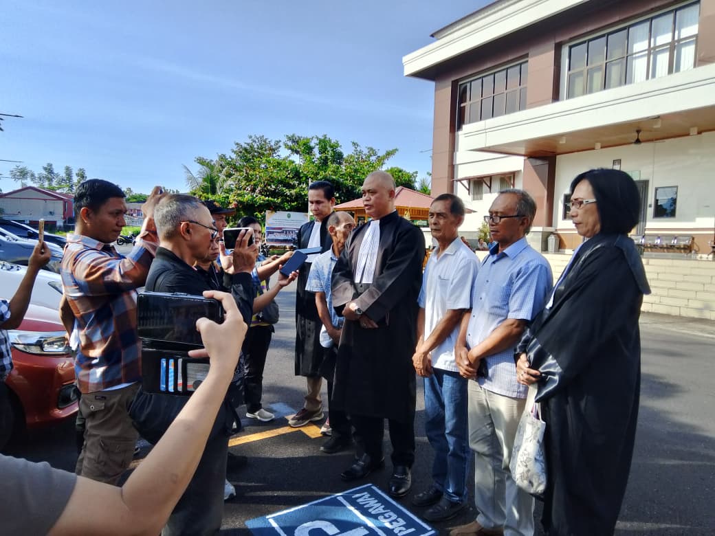 Waduh…! Lagi-lagi Pembacaan Tuntutan Perkara 327 Kembali Tertunda 
