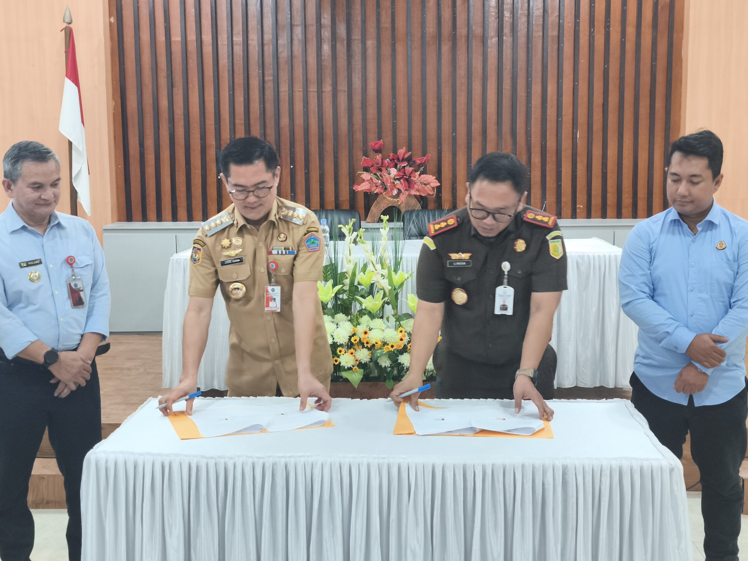 Bentuk Komitmen Perkuat Pengawasan, Pemkab Minut dan Kejaksaan Teken Surat Kuasa Khusus