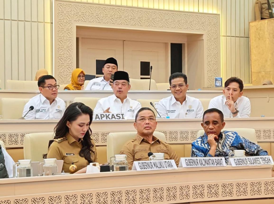 Di Hadapan Komisi II DPR RI, Bupati Joune Ganda Suarakan Regulasi PPPK dan Anggaran Daerah