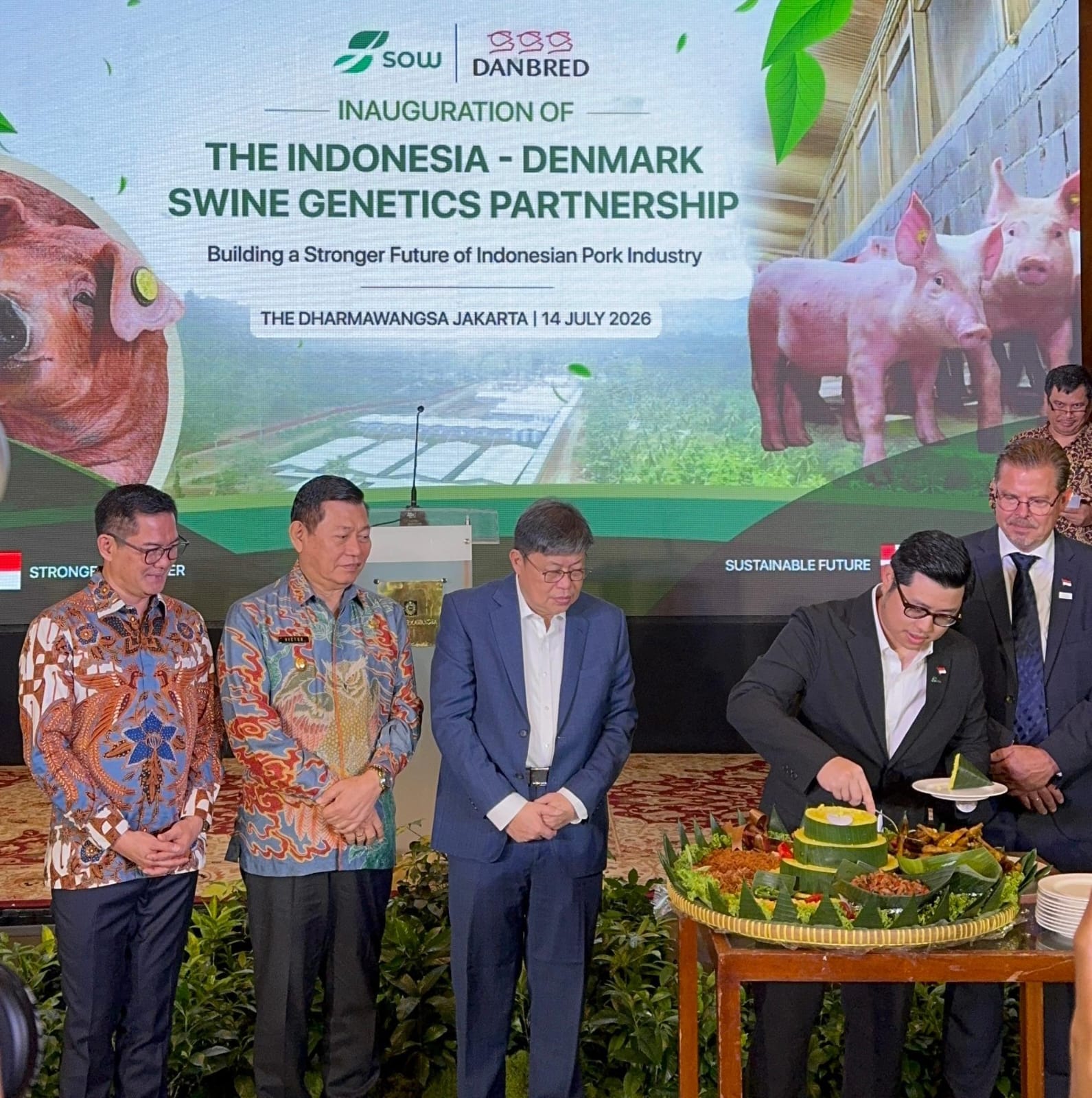 Bupati Joune Ganda Hadiri Peresmian Kemitraan Strategis Indonesia-Denmark Swine Genetics Partnership di The Dharmawangsa Jakarta