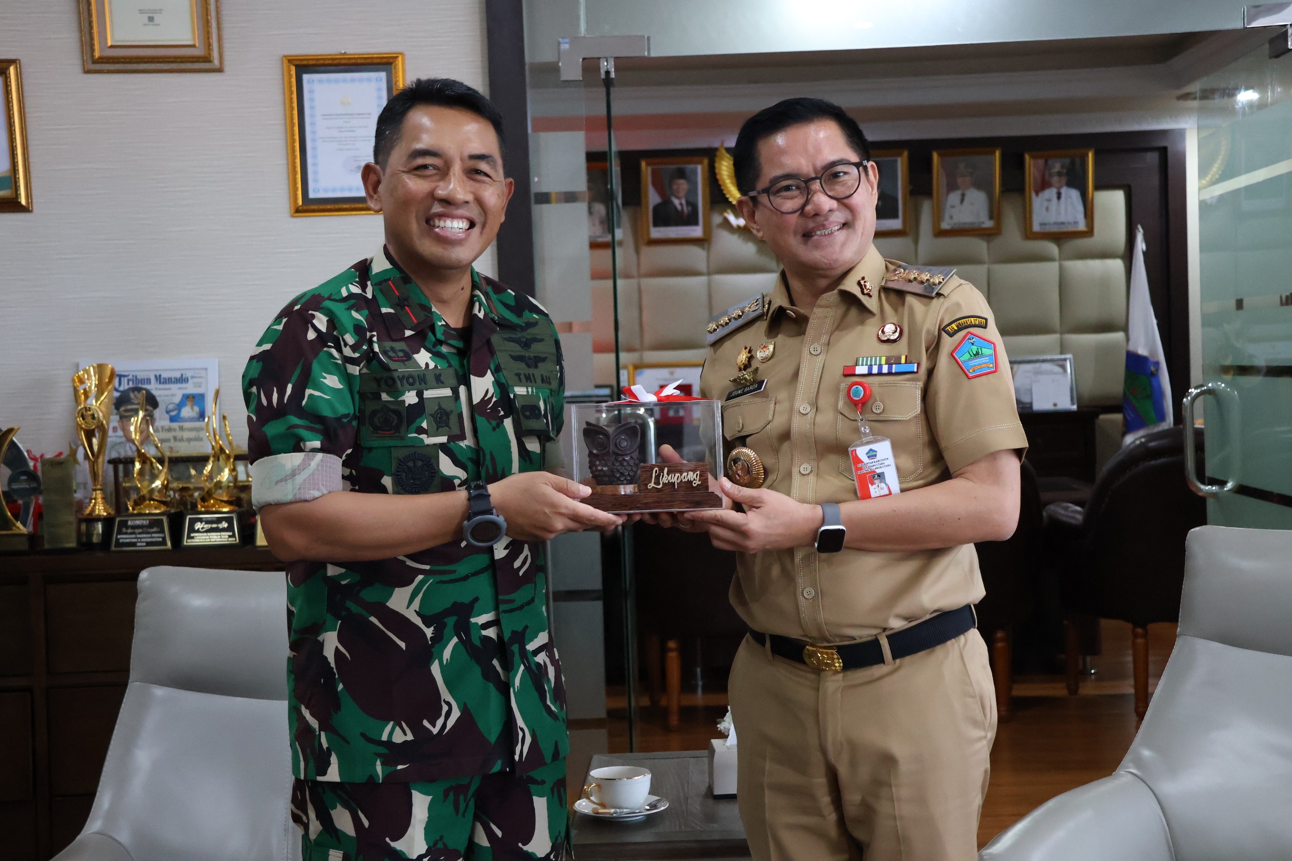 Danlanud Sam Ratulangi Silaturahmi Dengan Bupati Minut Joune Ganda